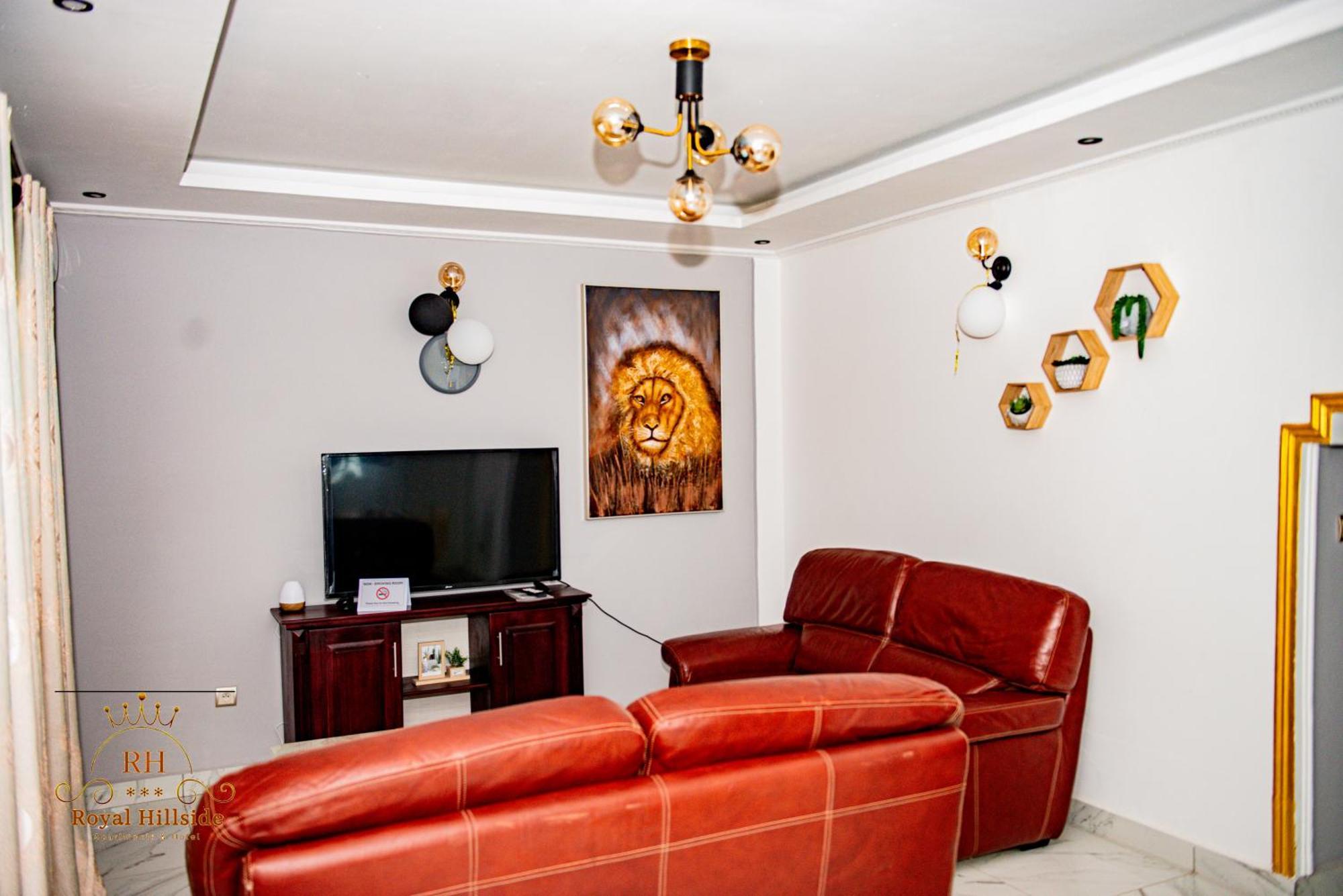 Royal Hillside Apartments And Hotels Yaounde Exterior photo