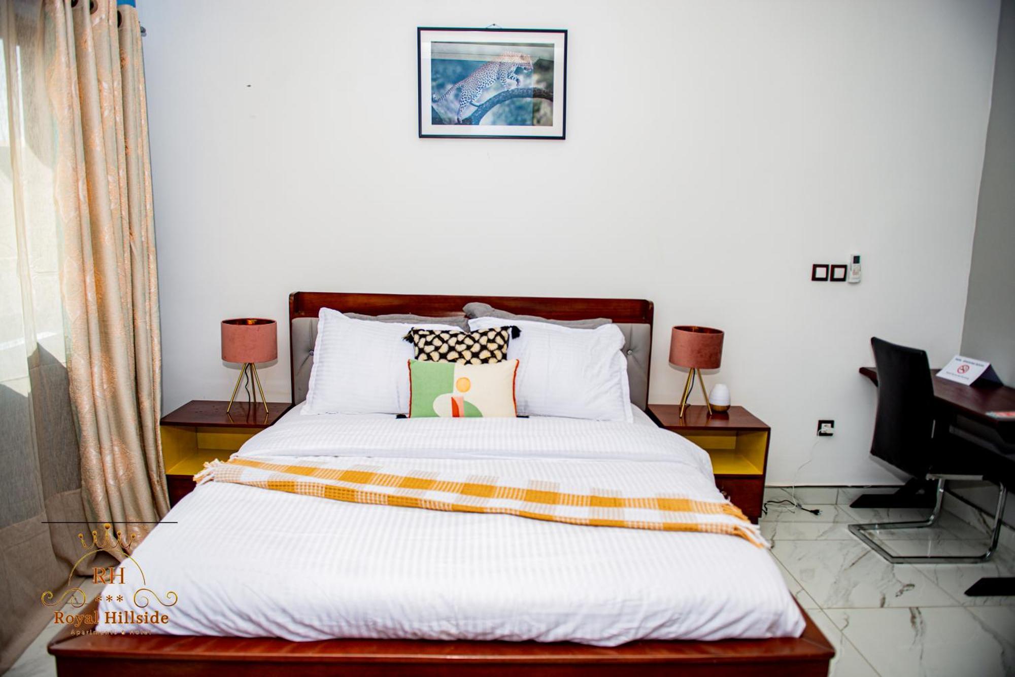 Royal Hillside Apartments And Hotels Yaounde Exterior photo