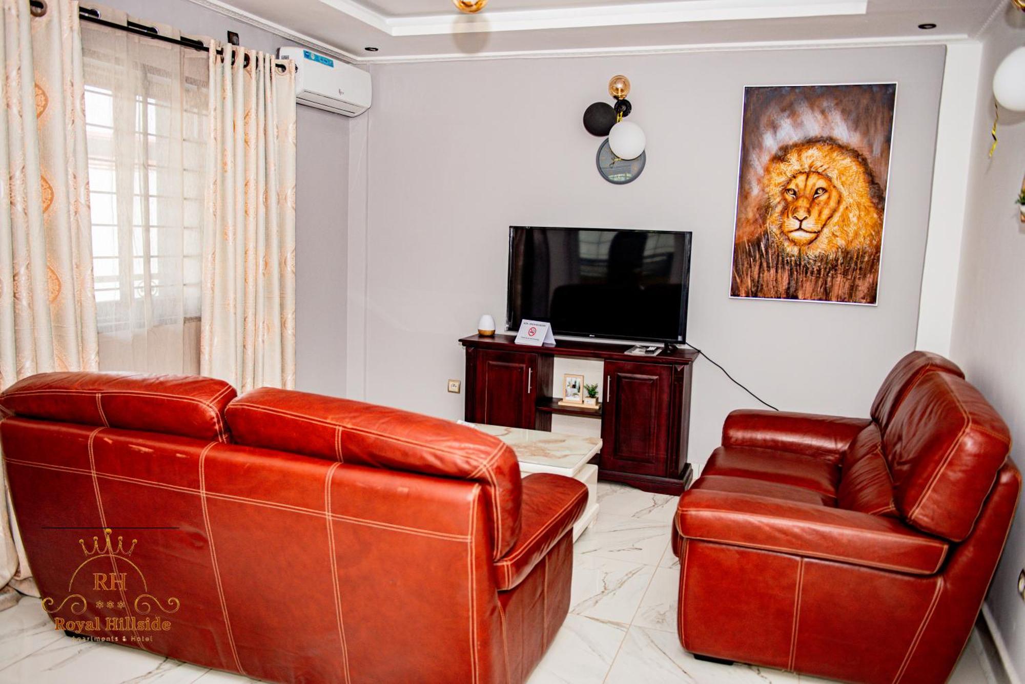 Royal Hillside Apartments And Hotels Yaounde Exterior photo