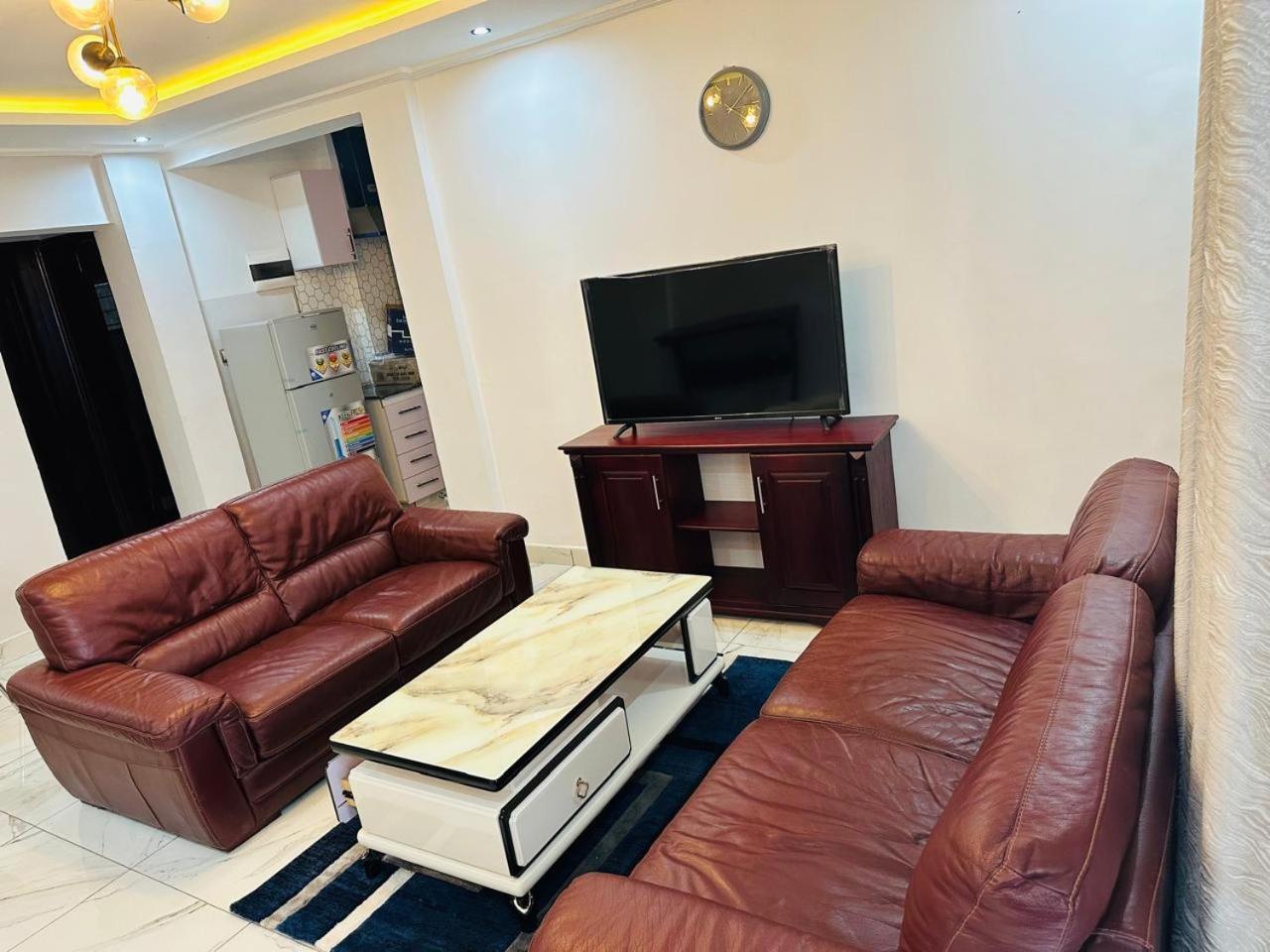 Royal Hillside Apartments And Hotels Yaounde Exterior photo