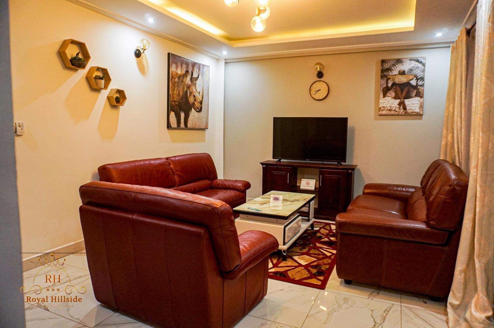 Royal Hillside Apartments And Hotels Yaounde Exterior photo