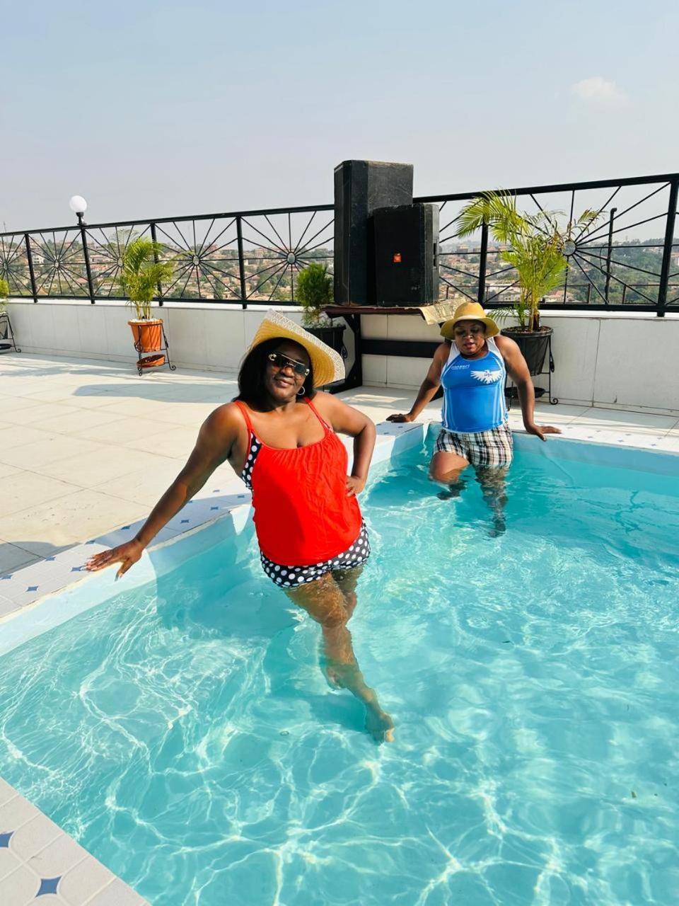Royal Hillside Apartments And Hotels Yaounde Exterior photo