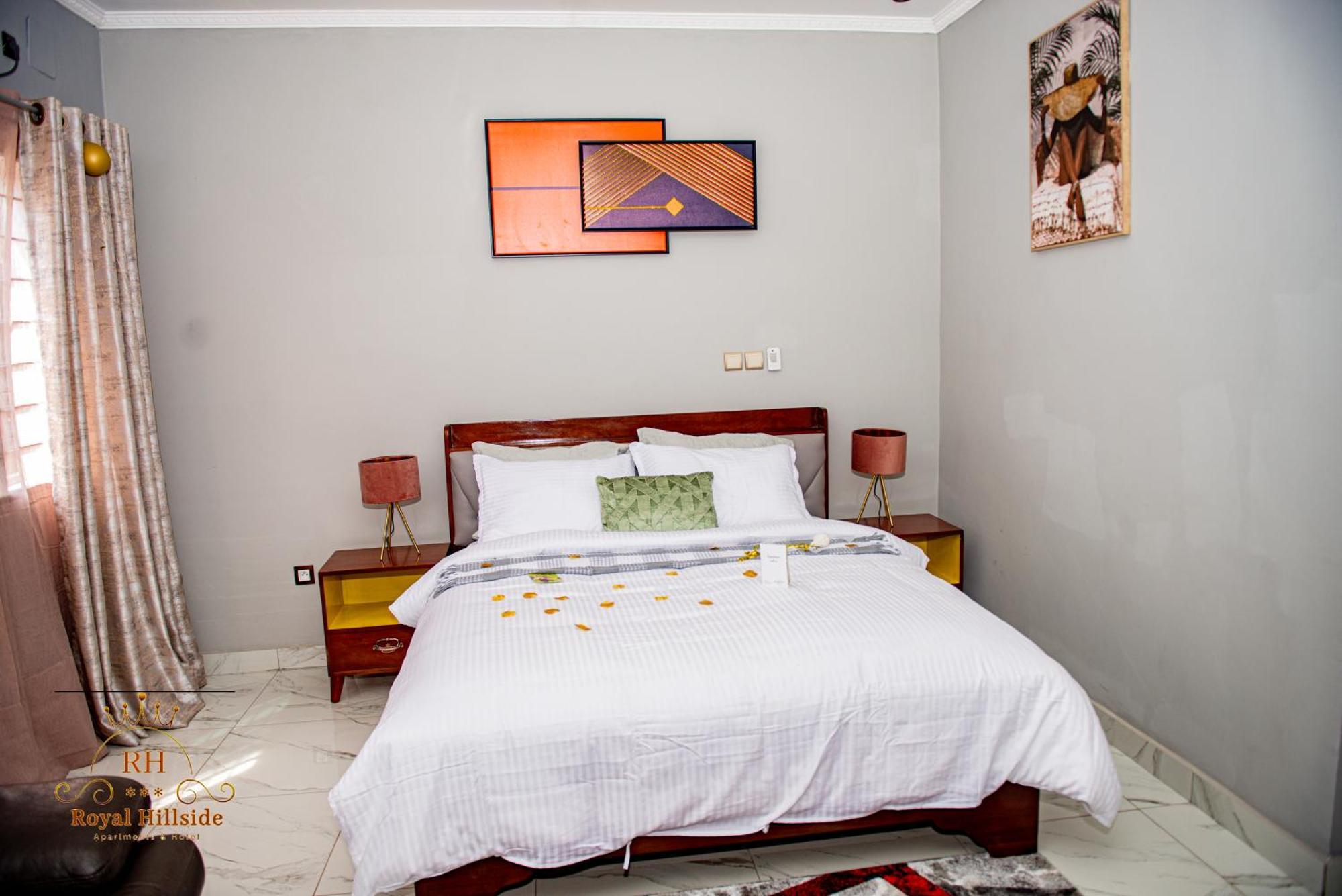 Royal Hillside Apartments And Hotels Yaounde Exterior photo